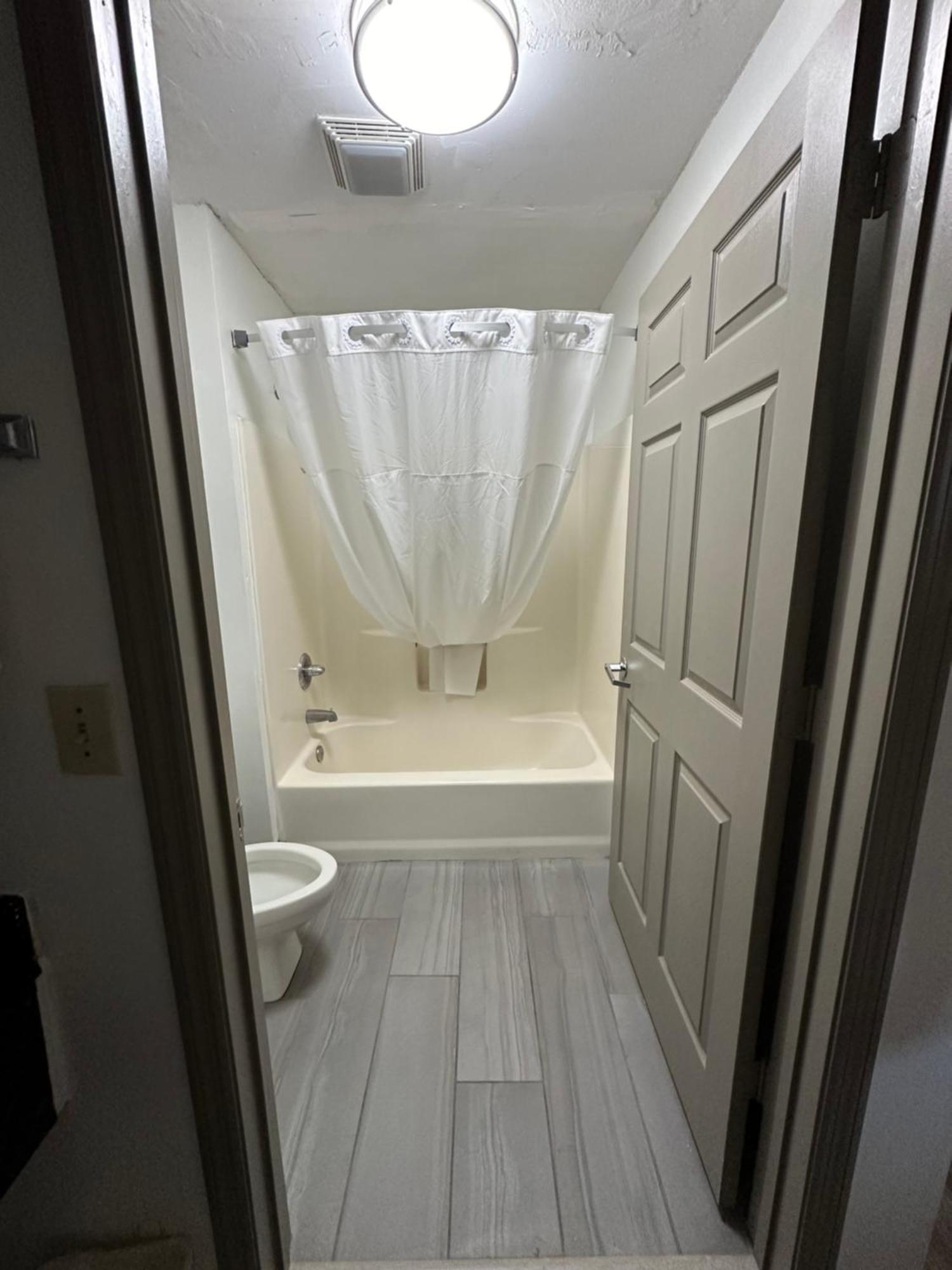 Quality Inn & Suites Decatur Priceville I-65 Eksteriør billede